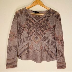 Forever 21 | Knit High Low Geometric Shirt